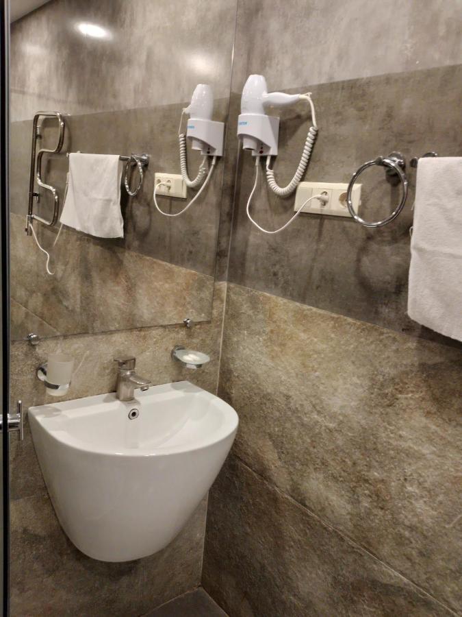 Boutique Living Hotel Erivan Exterior foto