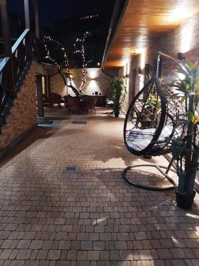 Boutique Living Hotel Erivan Exterior foto