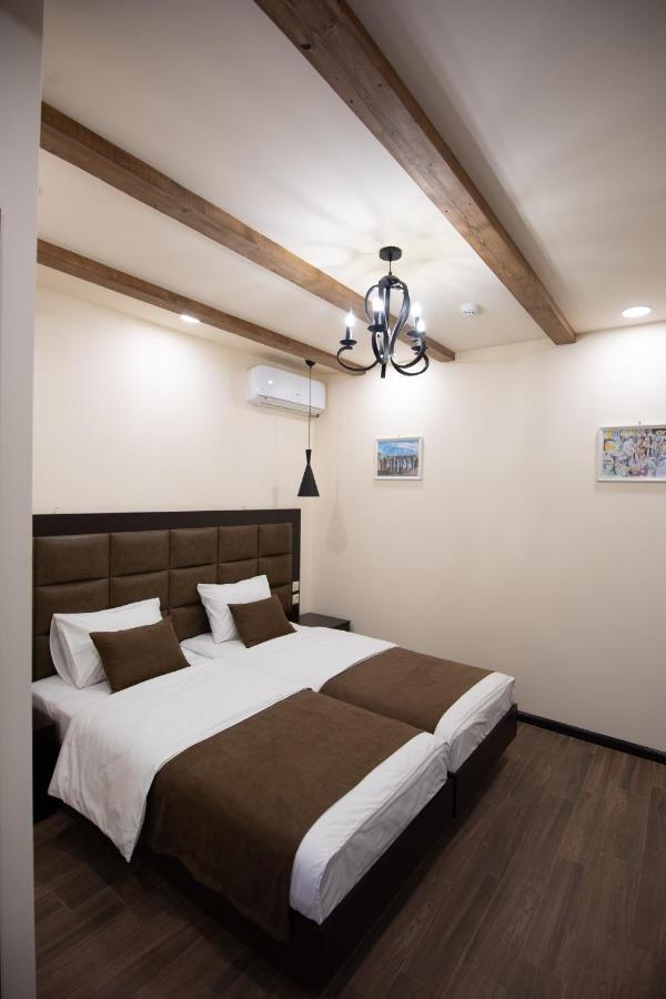 Boutique Living Hotel Erivan Exterior foto
